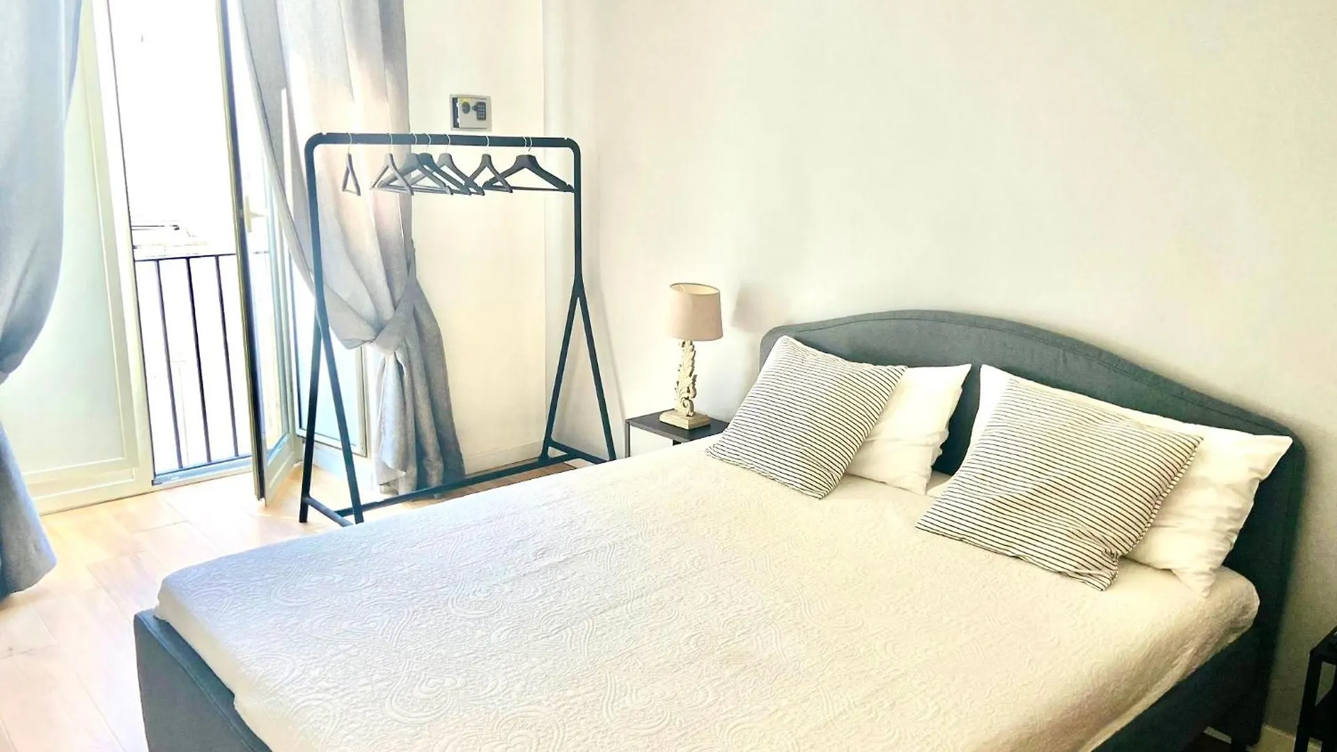 Apartment Cosyapartamentnapoli